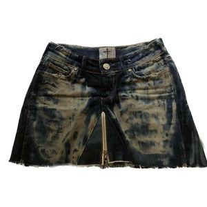 the most UNIQUE bleach dyed denim skirt I’ve ever seen by Khaos